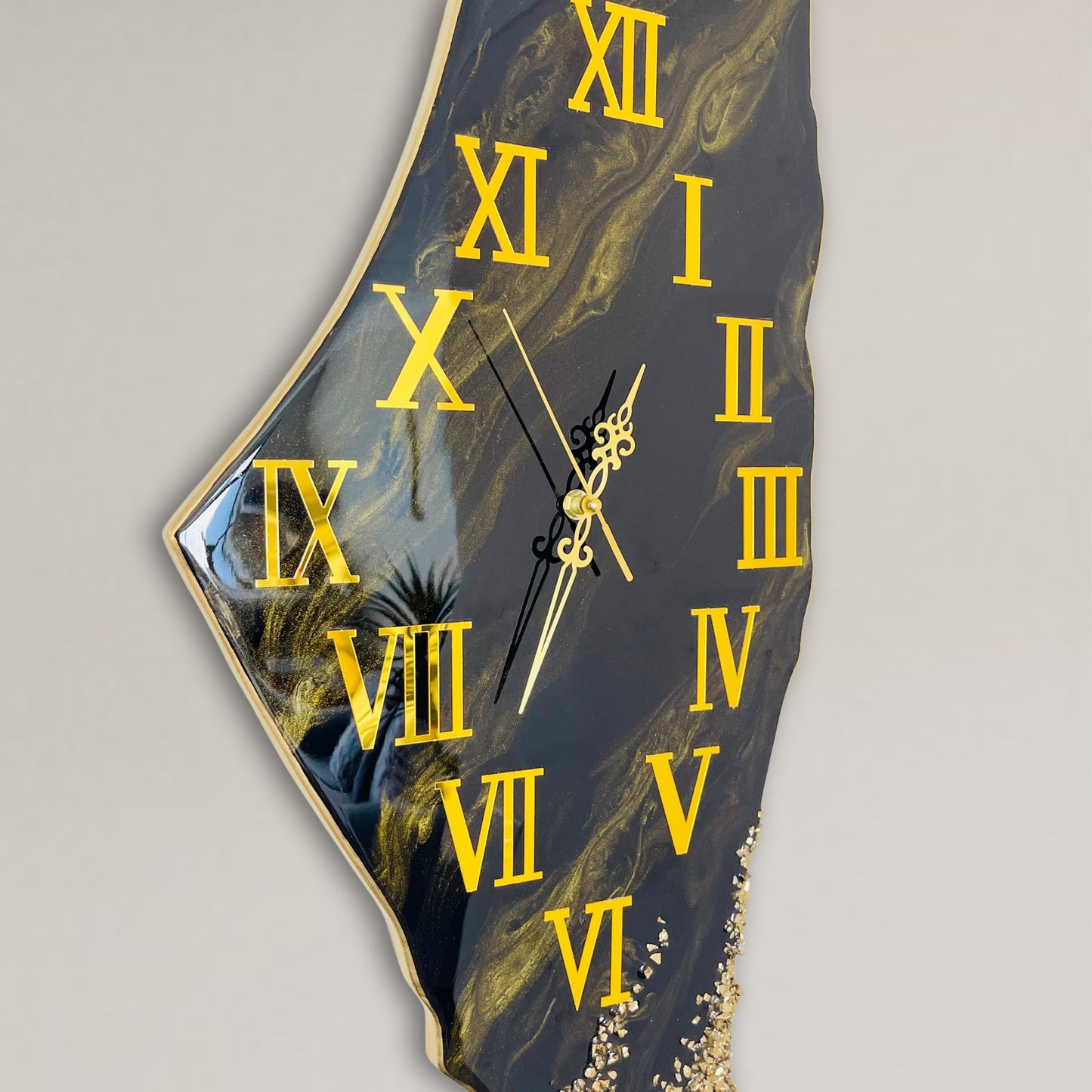 Palestine Map, Palestine Wall Clock - Black & Gold, Resin Coating | Perfect Gift
