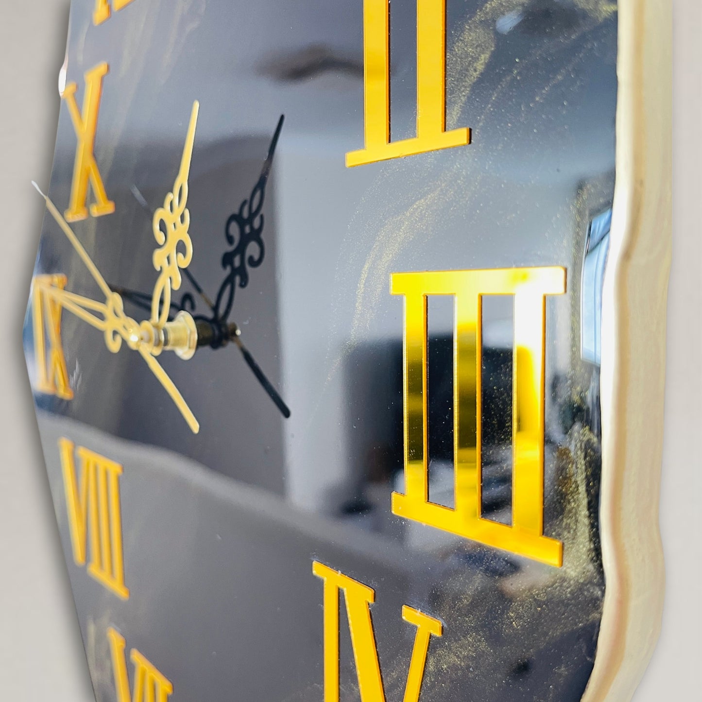 Palestine Map, Palestine Wall Clock - Black & Gold, Resin Coating | Perfect Gift