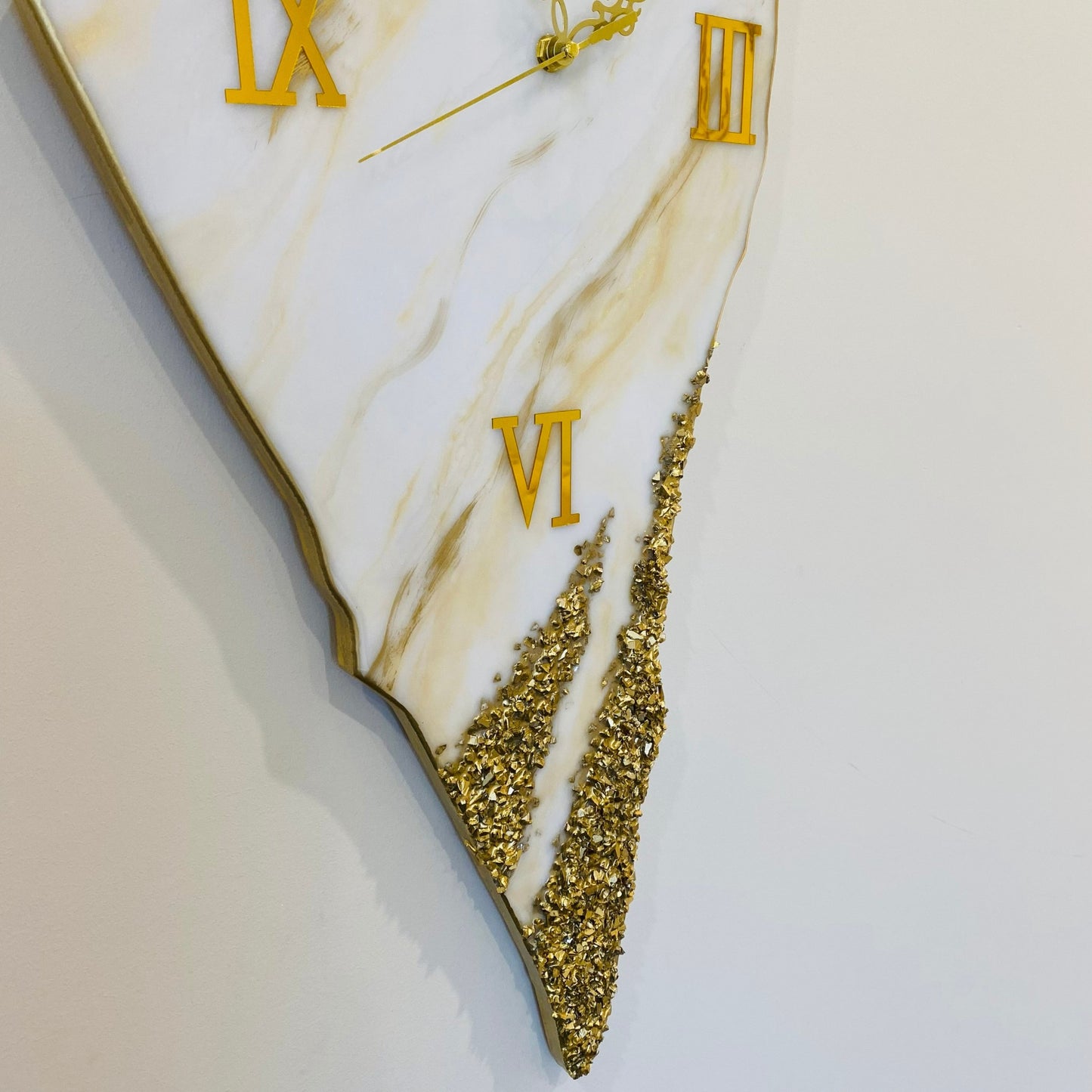 Palestine Map, Golden Wall Clock - Resin Coating | Perfect Gift