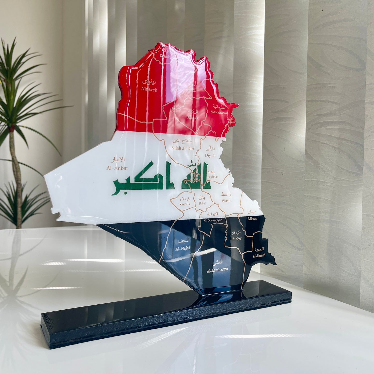 Iraq Map with Flag Colors and Engraved Provinces, Glossy Finish
