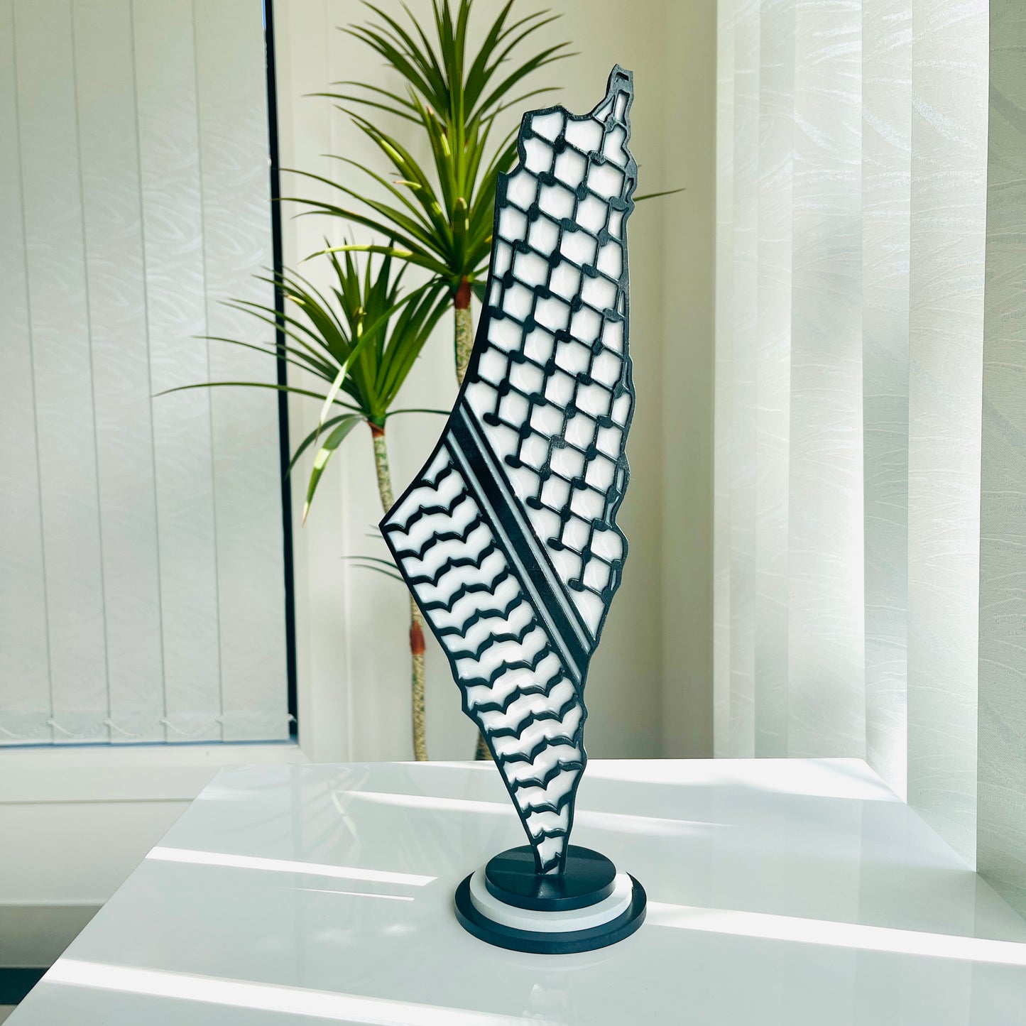 Palestine Map with Black Keffiyeh Pattern, Glossy Resin Finish